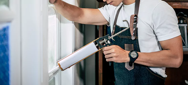 Window Caulking Contractor in Barrie, ON