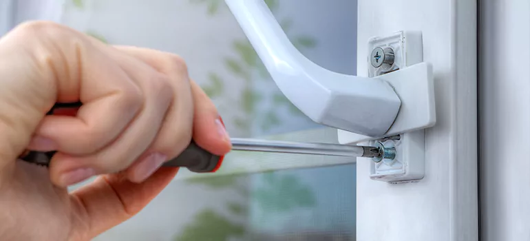Window Crack Repair in Barrie, ON