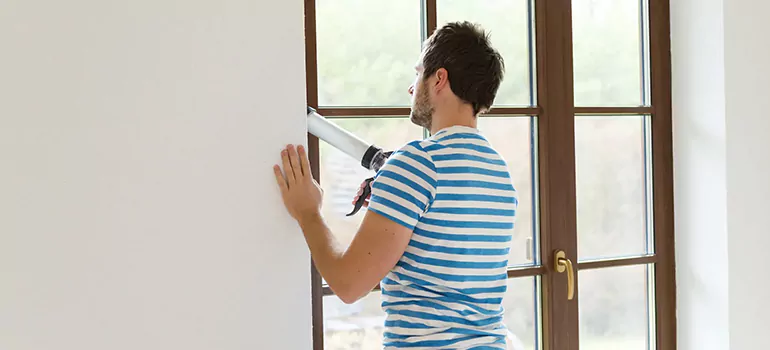 Outdoor Waterproof Caulk in Barrie, Ontario