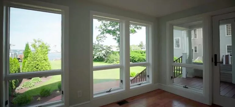 Double-hung Window Repair in Barrie, ON
