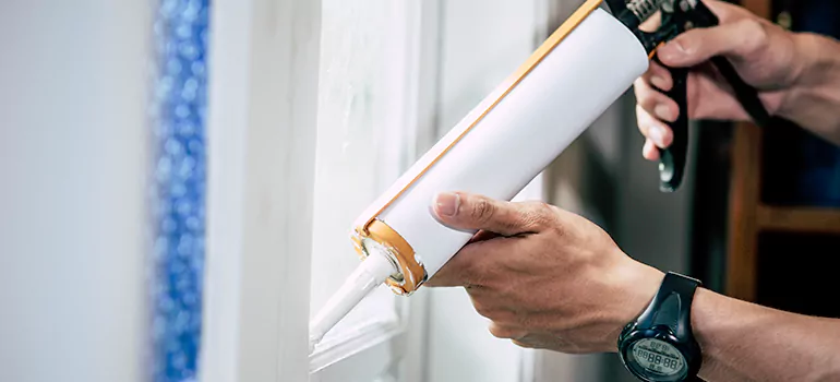 Residential Window Caulking in Barrie, Ontario